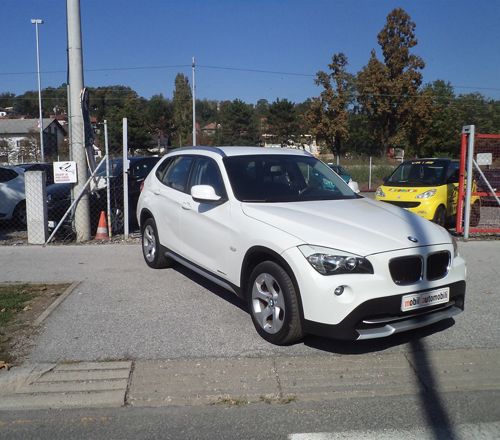 mobil automobili